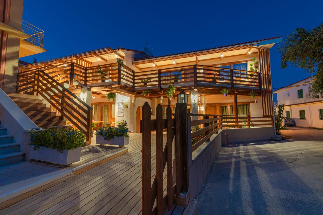 Ekati Mare Hotel Kávosz Kültér fotó
